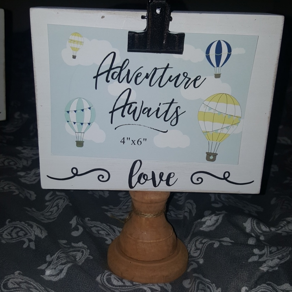 Picture holders - Picture 2 of 2